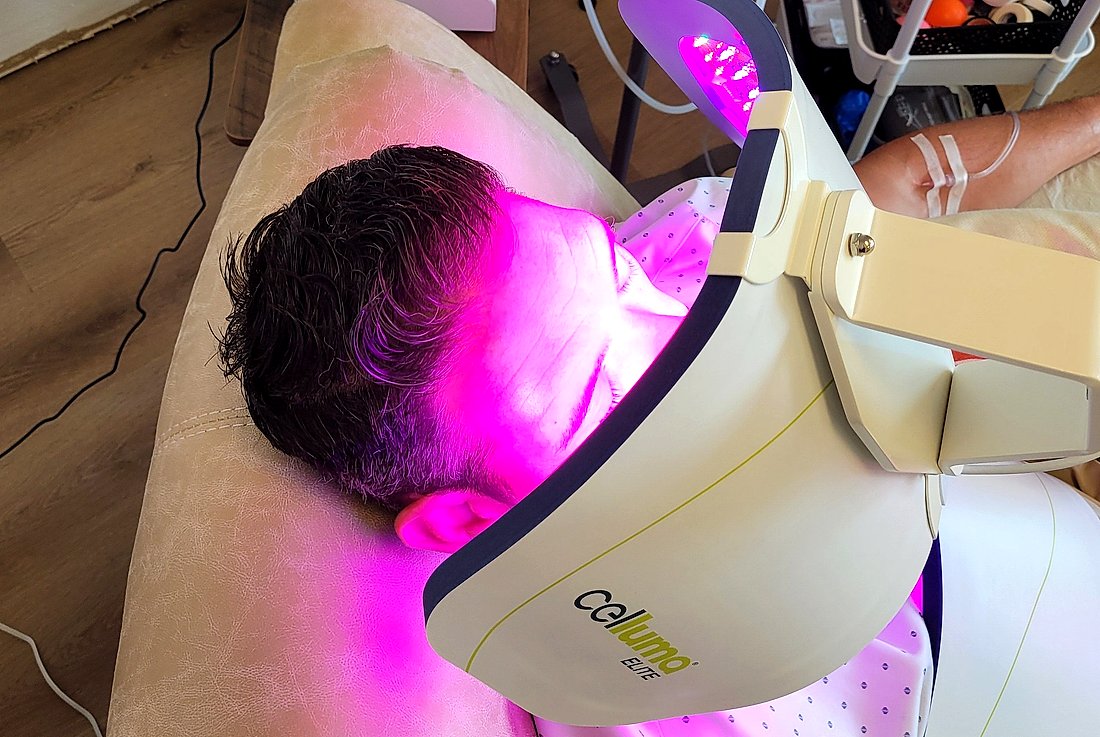 Red Light Therapy (Add-On)